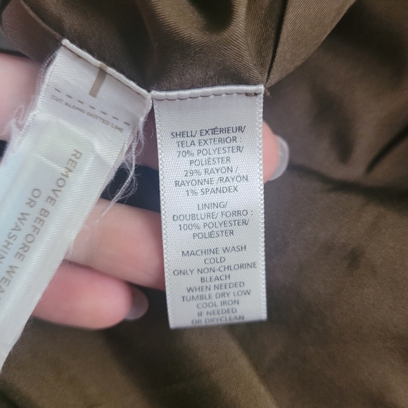 Ann Taylor Loft Size 2 Mini Skirt Olive Green - Picture 8 of 8